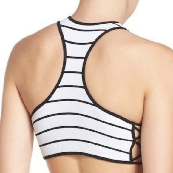 Free People Crisscrossing Racerback Bralette Movement - Picture 5 of 7